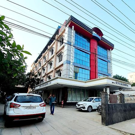 Hotel Sunilkrishna Tirupati Luaran gambar